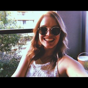 Meet your Posher, Lisa